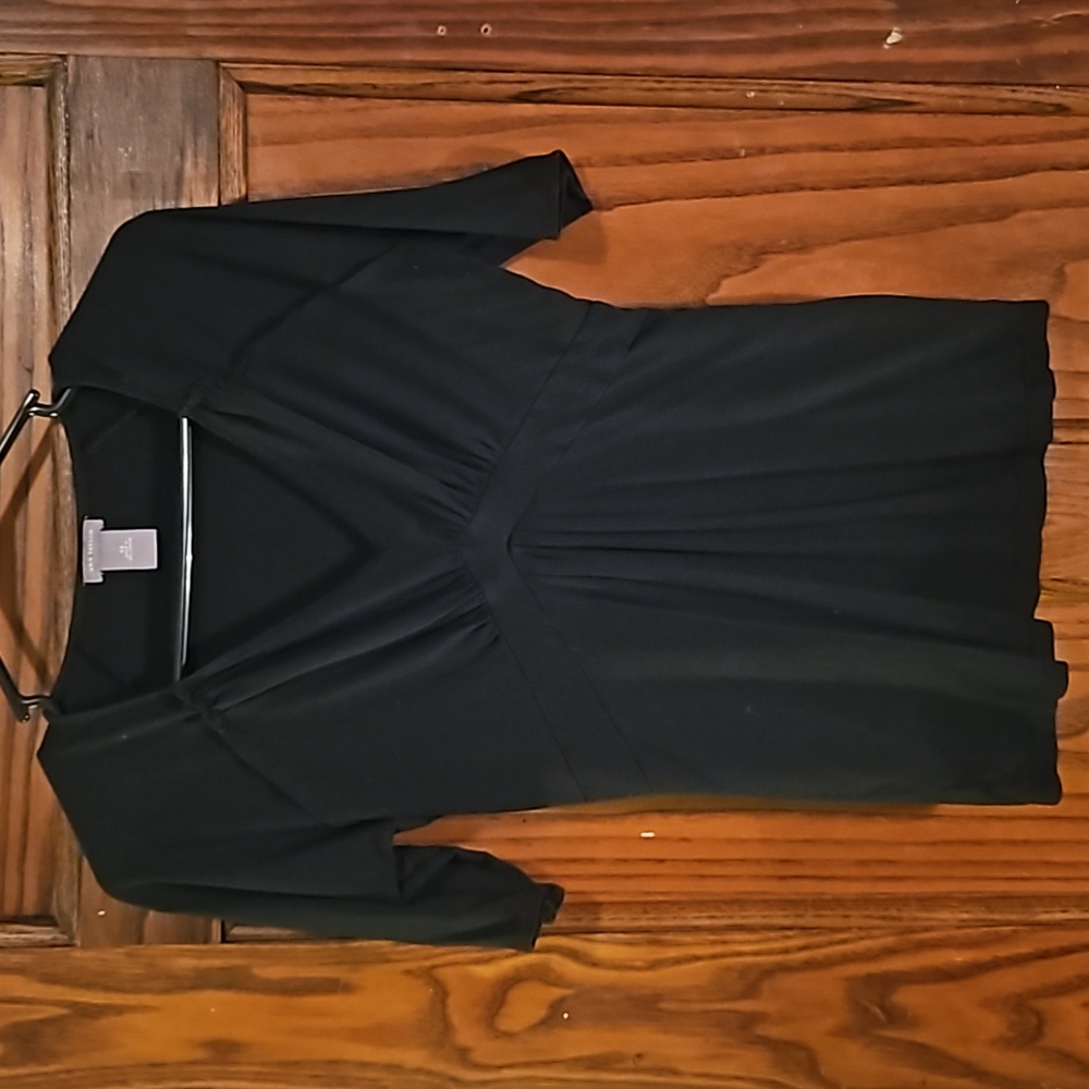Ann Taylor XS fitted tshirt